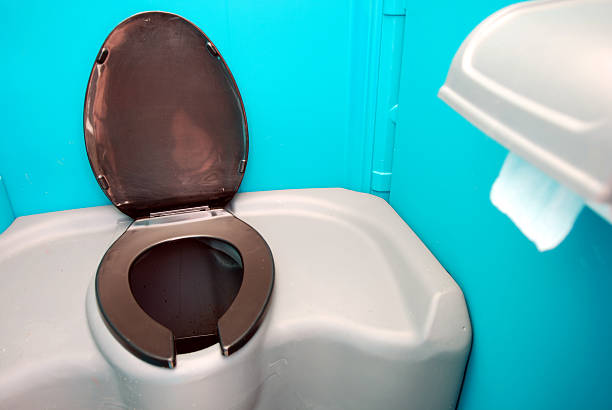 Best Portable restroom trailer rental  in Long Beach, MD